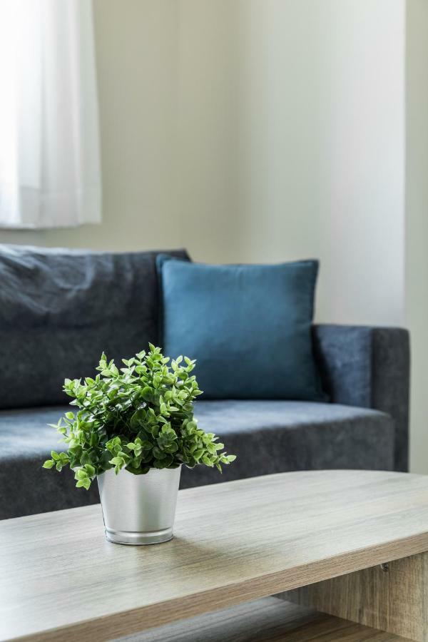 V Luxury Apartments Siviri Dış mekan fotoğraf